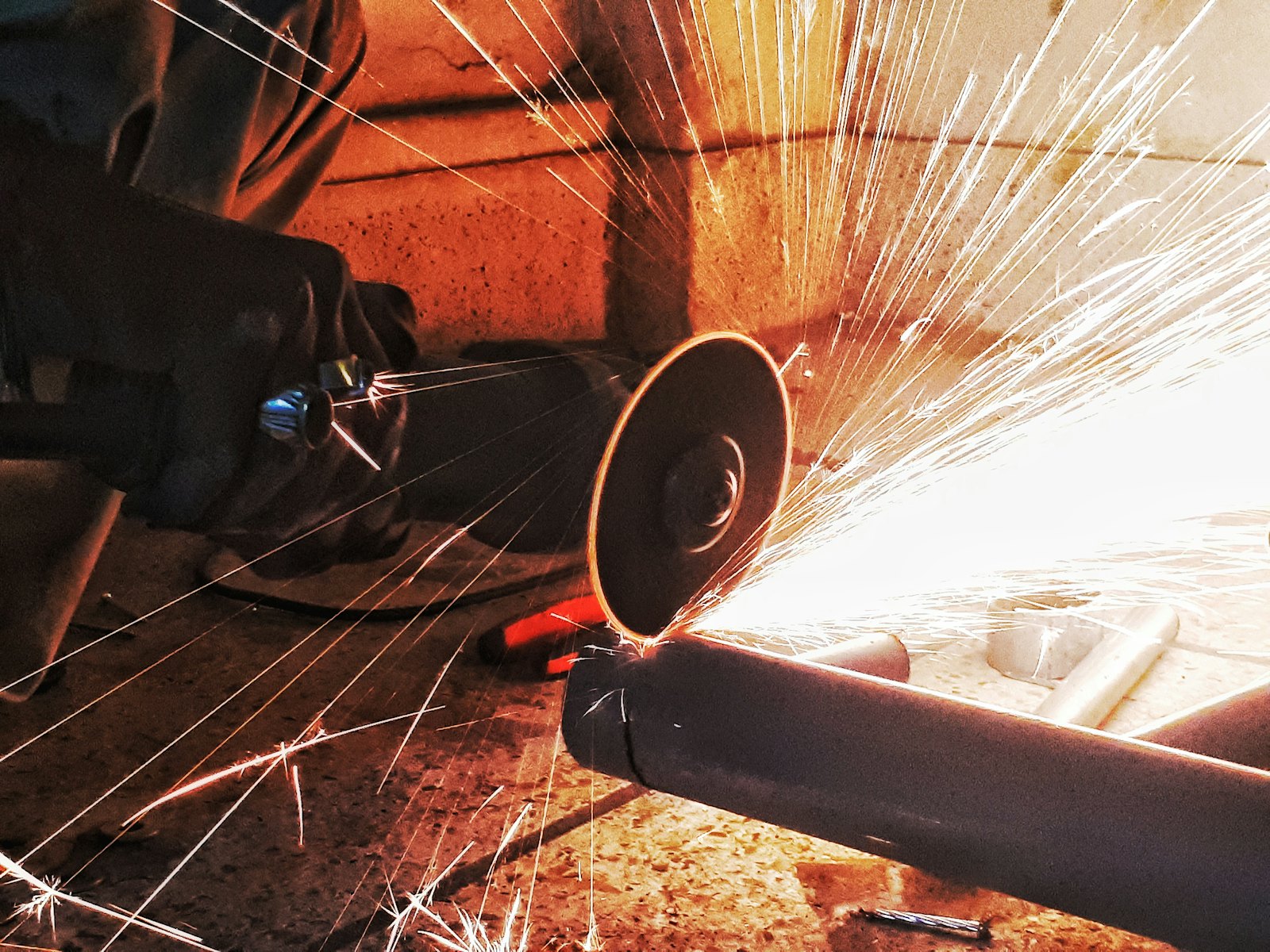 K&L Plumbing Services LLC — plumber in Berry Hill, TN